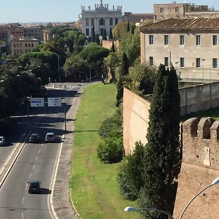 S. Caruso *